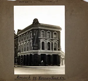Photograph of Monarch PH, Holloway, London