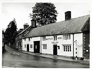 Yeovil Prints: Photograph of New Inn, Yeovil, Somerset