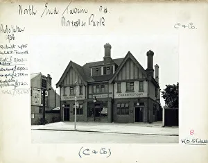 Worcester Prints: Photograph of North End Tavern, Worcester Park, Surrey