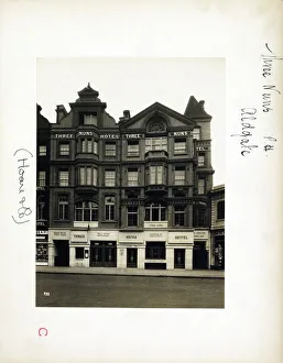 Photograph of Three Nuns Hotel, Aldgate, London