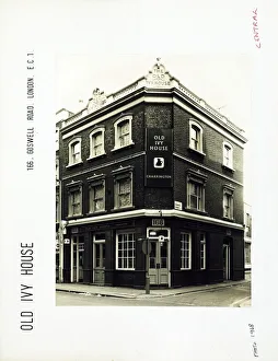 1968 Prints: Photograph of Old Ivy House PH, Finsbury, London