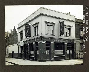 Photograph of Old King Johns Head PH, Kingsland, London