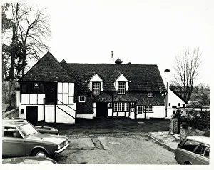 Photograph of Olde Six Bells PH, Horley, Sussex