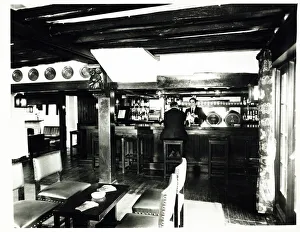 Photograph of Olde Six Bells PH, Horley, Sussex