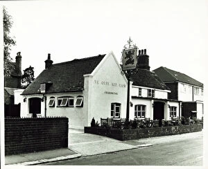 Cheam Collection: Photograph of Olde Red Lion PH, Cheam, Greater London