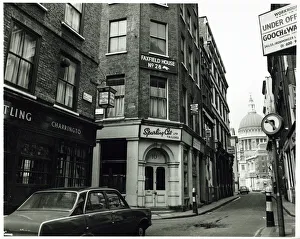 Photograph of Olde Watling PH, Bow, London