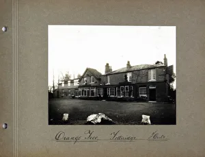 Photograph of Orange Tree PH, Totteridge, London