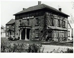 Yeovil Prints: Photograph of Pen Mill Hotel, Yeovil, Somerset