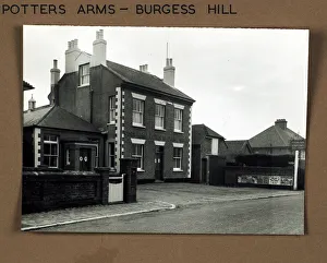 Potters Prints: Photograph of Potters Arms, Burgess Hill, Sussex