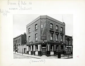 Photograph of Princess Of Wales PH, Millwall, London