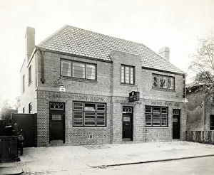 Photograph of Queen Victoria PH, Tooting, London