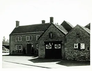Mallet Gallery: Photograph of Queens Arms Inn, Shepton Mallet, Somerset