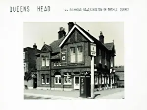 Photograph of Queens Head PH, Kingston On Thames, Surrey