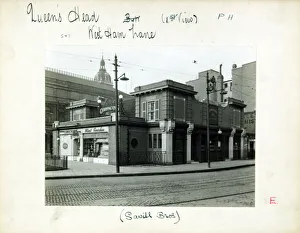 Photograph of Queens Head PH, Stratford, London