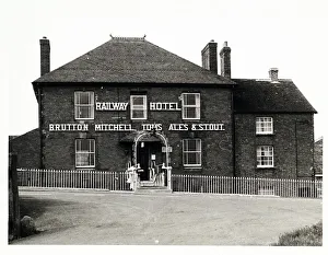 Photograph of Railway Hotel, Langport, Somerset