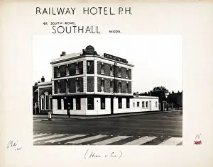 Photograph of Railway Hotel, Southall, Greater London