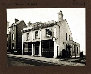 Tavern Prints: Photograph of Railway Tavern, New Barnet, Greater London