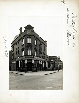 Photograph of Railway Tavern, Tottenham, London