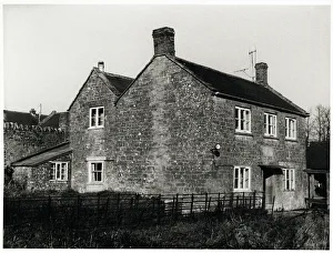 Yeovil Prints: Photograph of Rising Sun Inn, Yeovil, Somerset