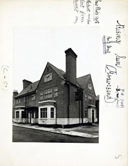 Gravesend Prints: Photograph of Rising Sun PH, Gravesend (New), Kent