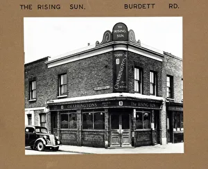 Photograph of Rising Sun PH, Mile End, London