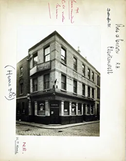 Photograph of Rose & Crown PH, Clerkenwell, London