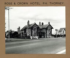 Photograph of Rose & Crown PH, Thorney, Cambridgeshire