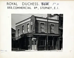 Stepney Prints: Photograph of Royal Duchess PH, Stepney (Old), London
