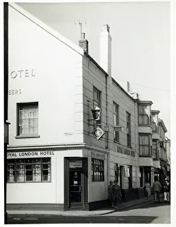 Sidmouth Prints: Photograph of Royal London Hotel, Sidmouth, Devon