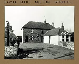 Milton Gallery: Photograph of Royal Oak PH, Milton Street, Sussex