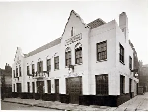 Photograph of Royal Victory PH, Holloway, London