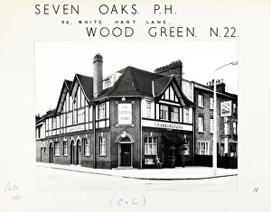 Photograph of Seven Oaks PH, Wood Green, London
