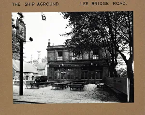 Photograph of Ship Aground PH, Lea Bridge Road, London