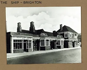 Kemp Prints: Photograph of Ship PH, Brighton, Sussex