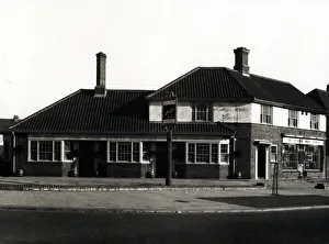 Kemp Prints: Photograph of Stadium Hotel, Hove, Sussex