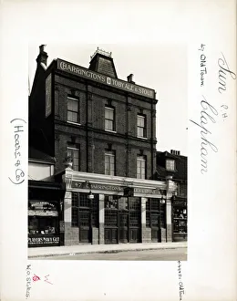 Clapham Prints: Photograph of Sun PH, Clapham, London