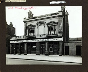 Photograph of Sun PH, Shepherds Bush (Old), London