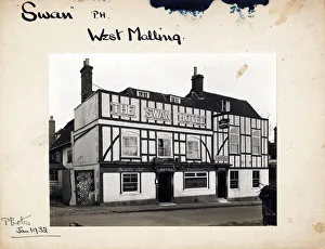 Photograph of Swan Hotel, West Malling, Kent