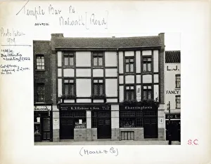 Photograph of Temple Bar PH, Walworth, London