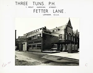 Photograph of Three Tuns PH, Fetter Lane, London