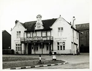 Chard Prints: Photograph of Victoria Hotel, Chard, Somerset