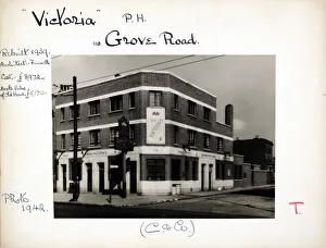 Photograph of Victoria PH, Mile End, London
