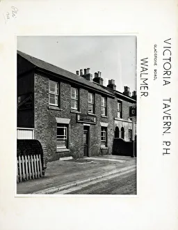 Walmer Prints: Photograph of Victoria Tavern, Walmer, Kent