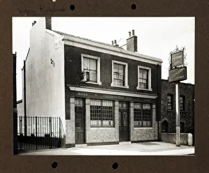 Photograph of Victory PH, Kingsland, London