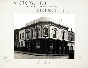 Photograph of Victory PH, Stepney, London
