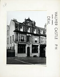Photograph of Walmer Castle PH, Deal, Kent