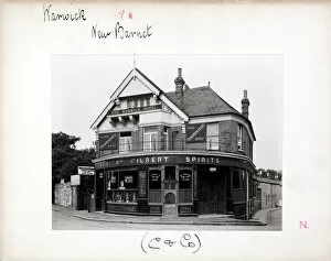 Barnet Collection: Photograph of Warwick PH, New Barnet, Greater London