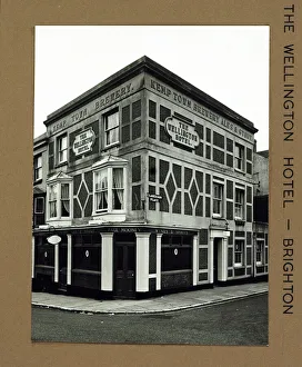 Kemp Prints: Photograph of Wellington Hotel, Brighton, Sussex
