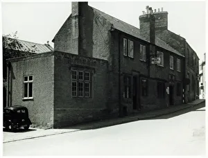Brutton Prints: Photograph of Wheatsheaf Inn, South Petherton, Somerset