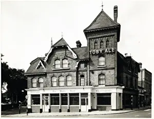1958 Prints: Photograph of White Hart Hotel, Upper Norwood, London